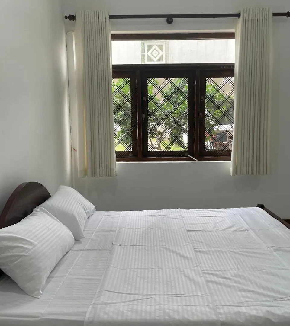 Mitchel'S Transit Hotel Ja-Ela